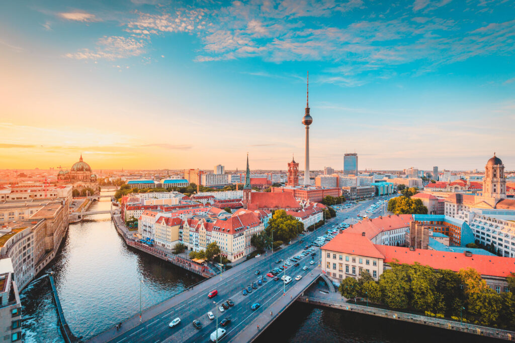 classic,view,of,berlin,skyline,with,famous,tv,tower,and